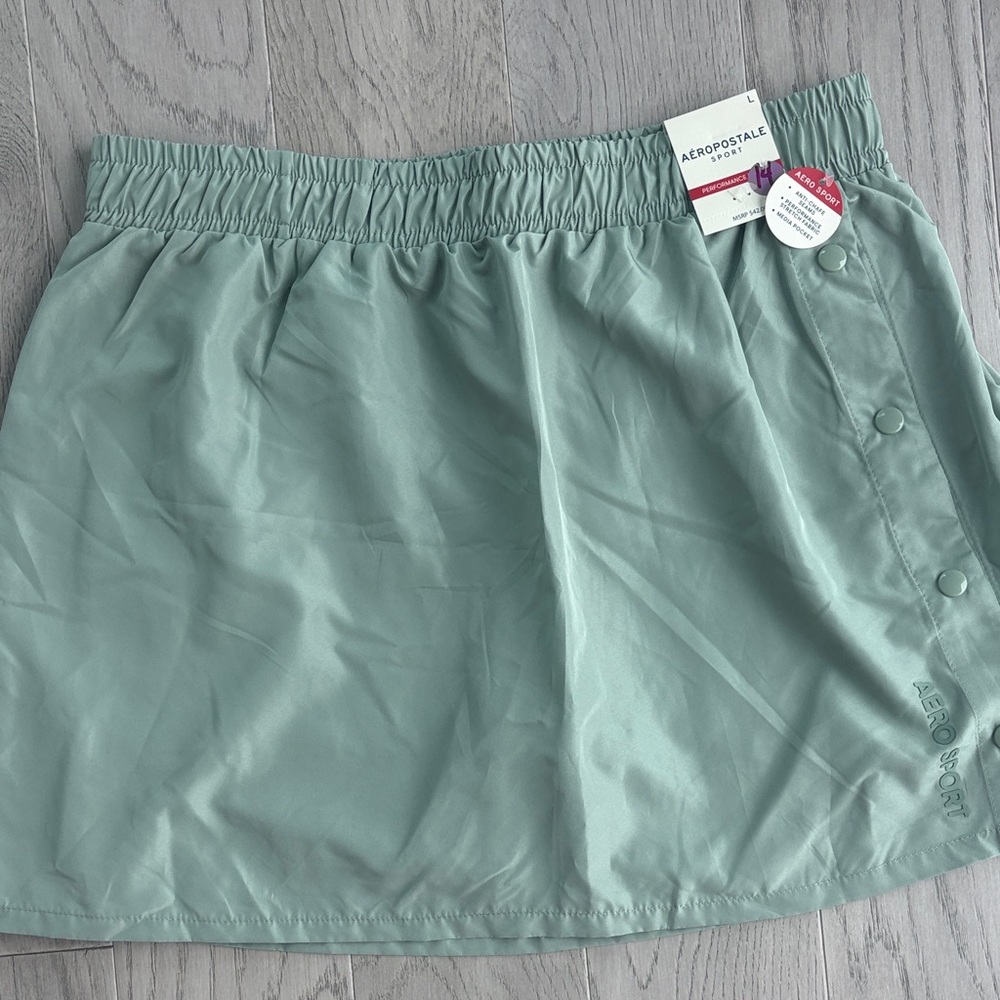 Aeropostale Sport Performance Skort Large Green Skirt New NWT - Picture 2 of 11